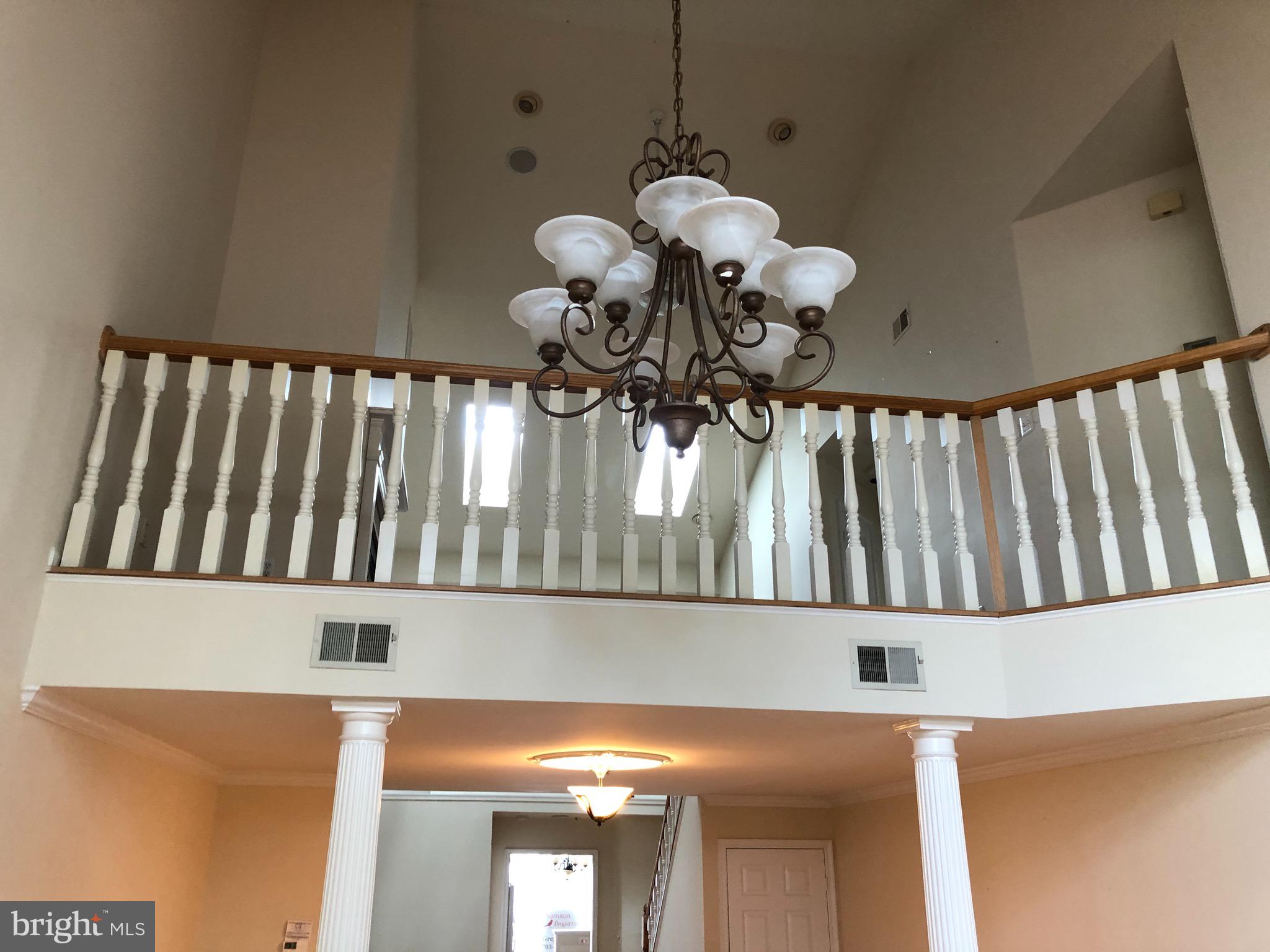 BARRINGTON POINTE - Residential Lease