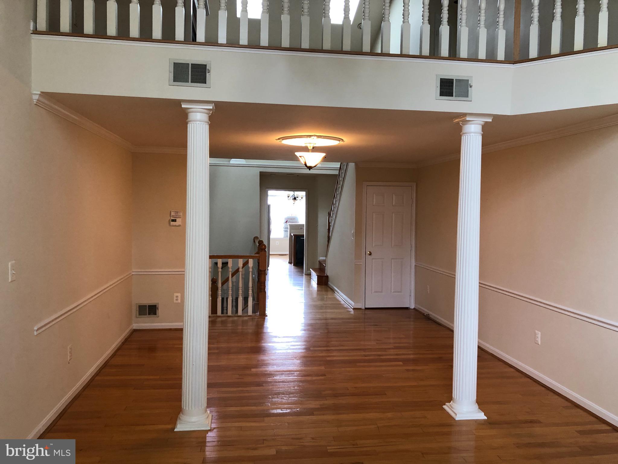 BARRINGTON POINTE - Residential Lease