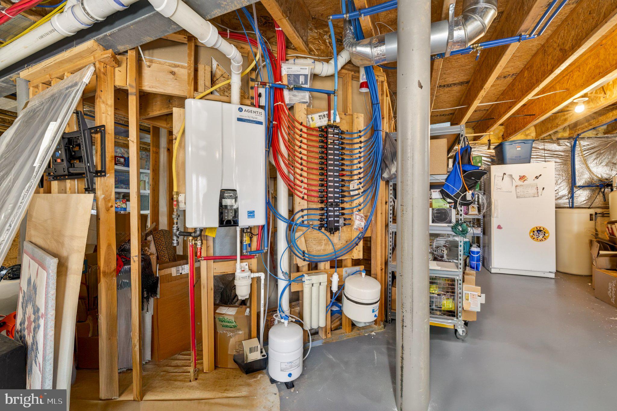 LEHIGH CROSSING - Residential