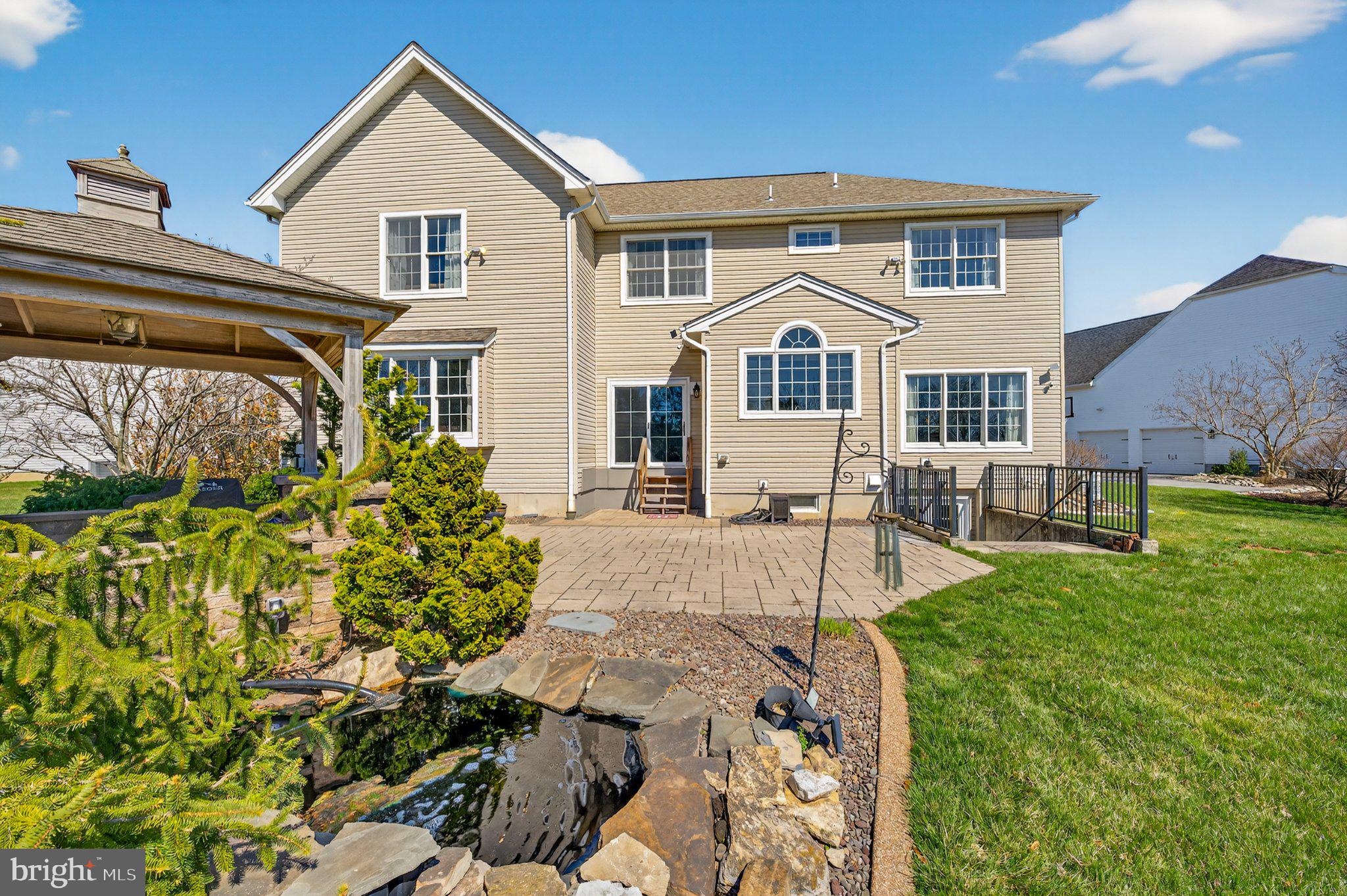 LEHIGH CROSSING - Residential