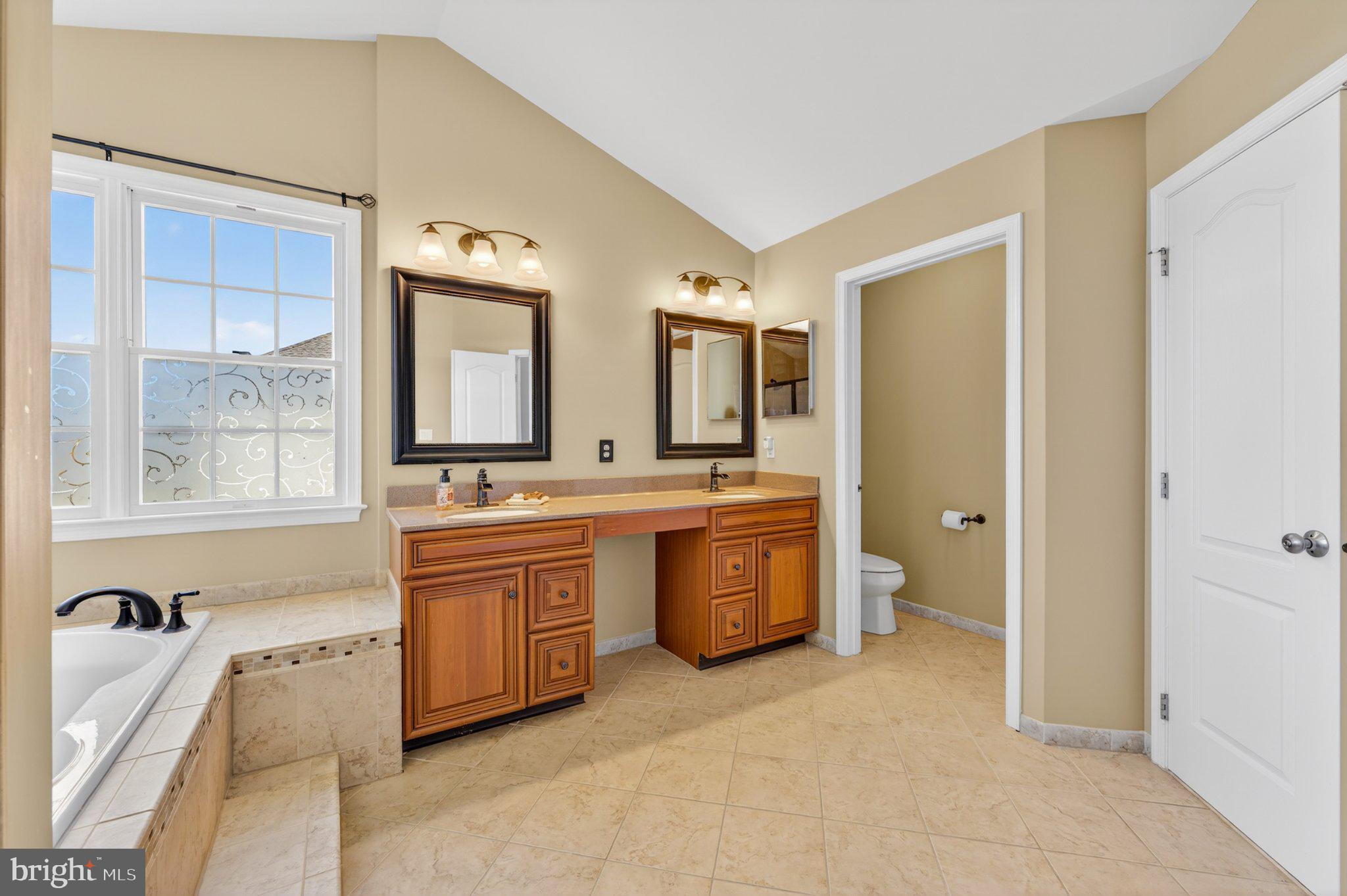 LEHIGH CROSSING - Residential