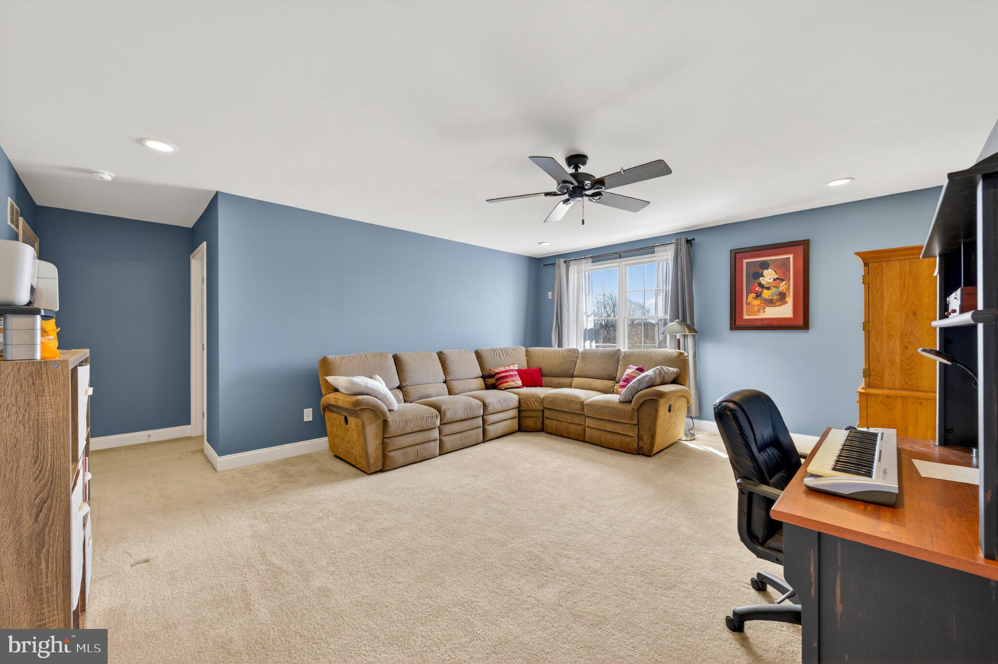 LEHIGH CROSSING - Residential