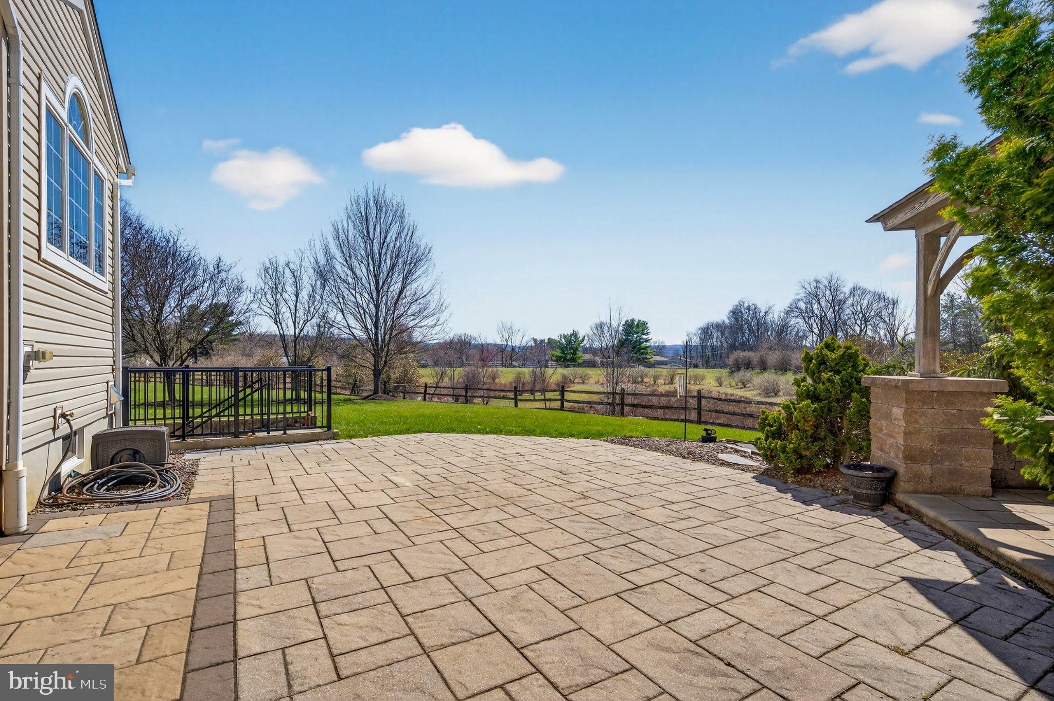 LEHIGH CROSSING - Residential