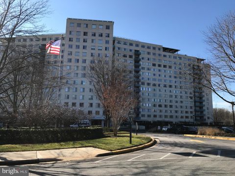 10500 ROCKVILLE PIKE M11 ROCKVILLE MD 20852