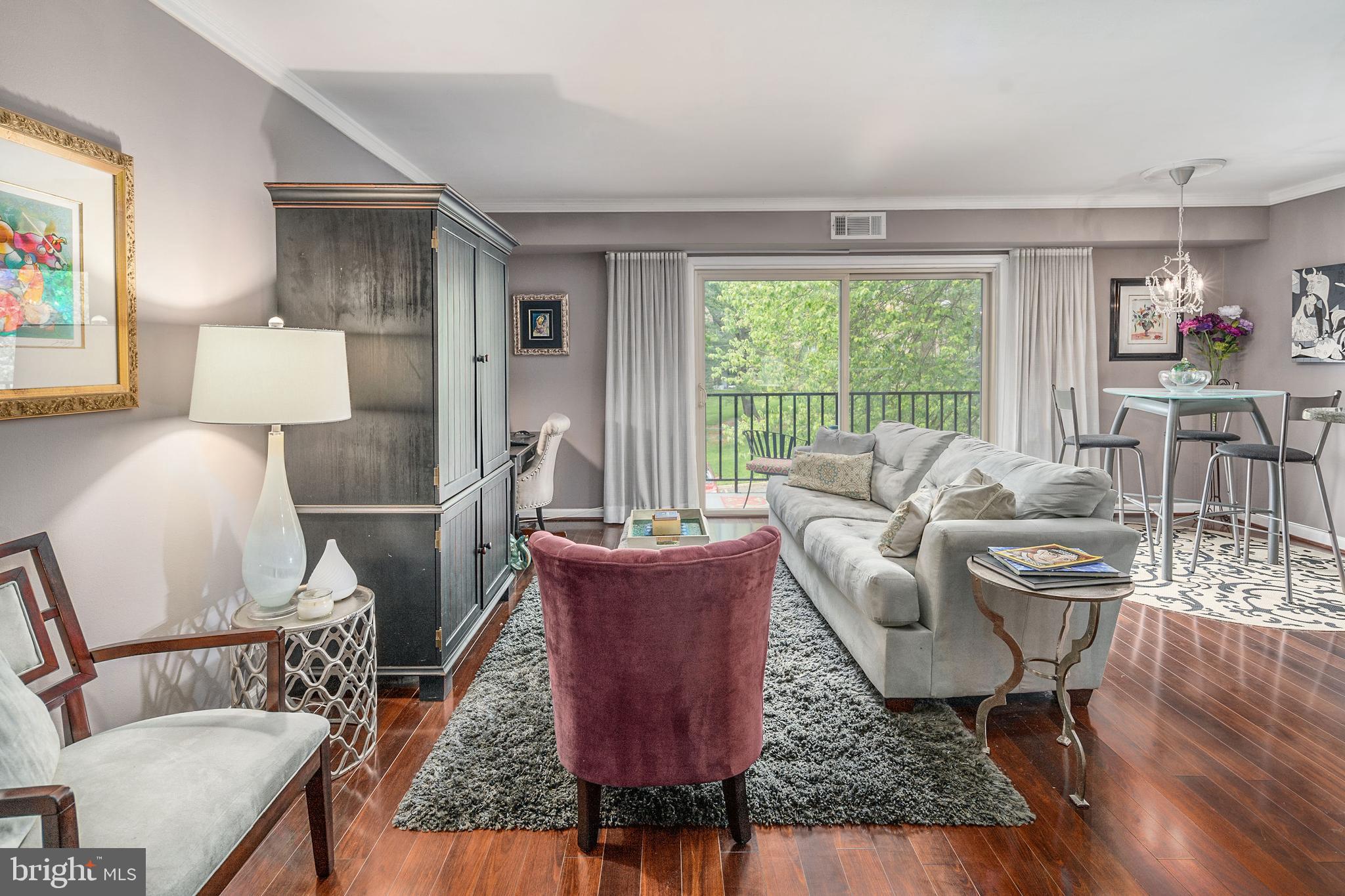 OCCOQUAN RIDGE CONDO - Residential