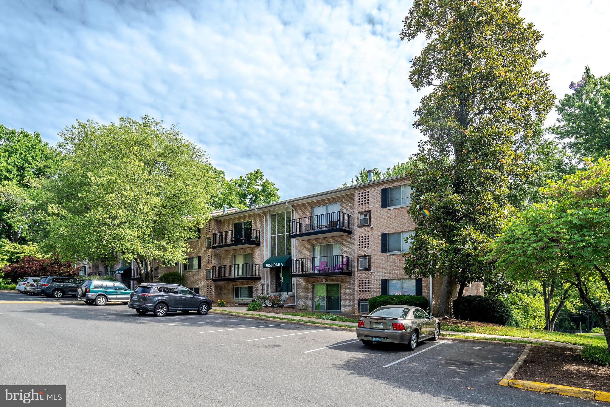OCCOQUAN RIDGE CONDO - Residential