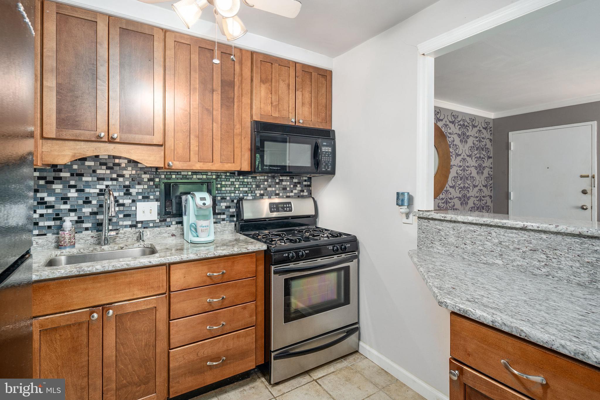 OCCOQUAN RIDGE CONDO - Residential