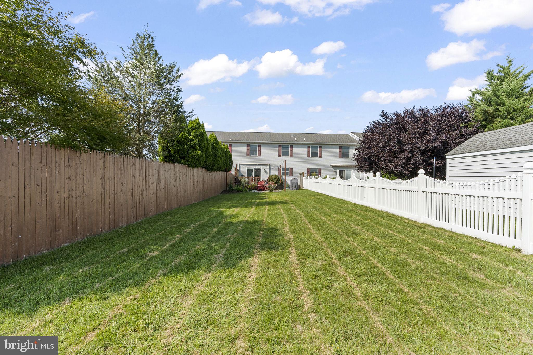 HICKORY HILLS - Residential