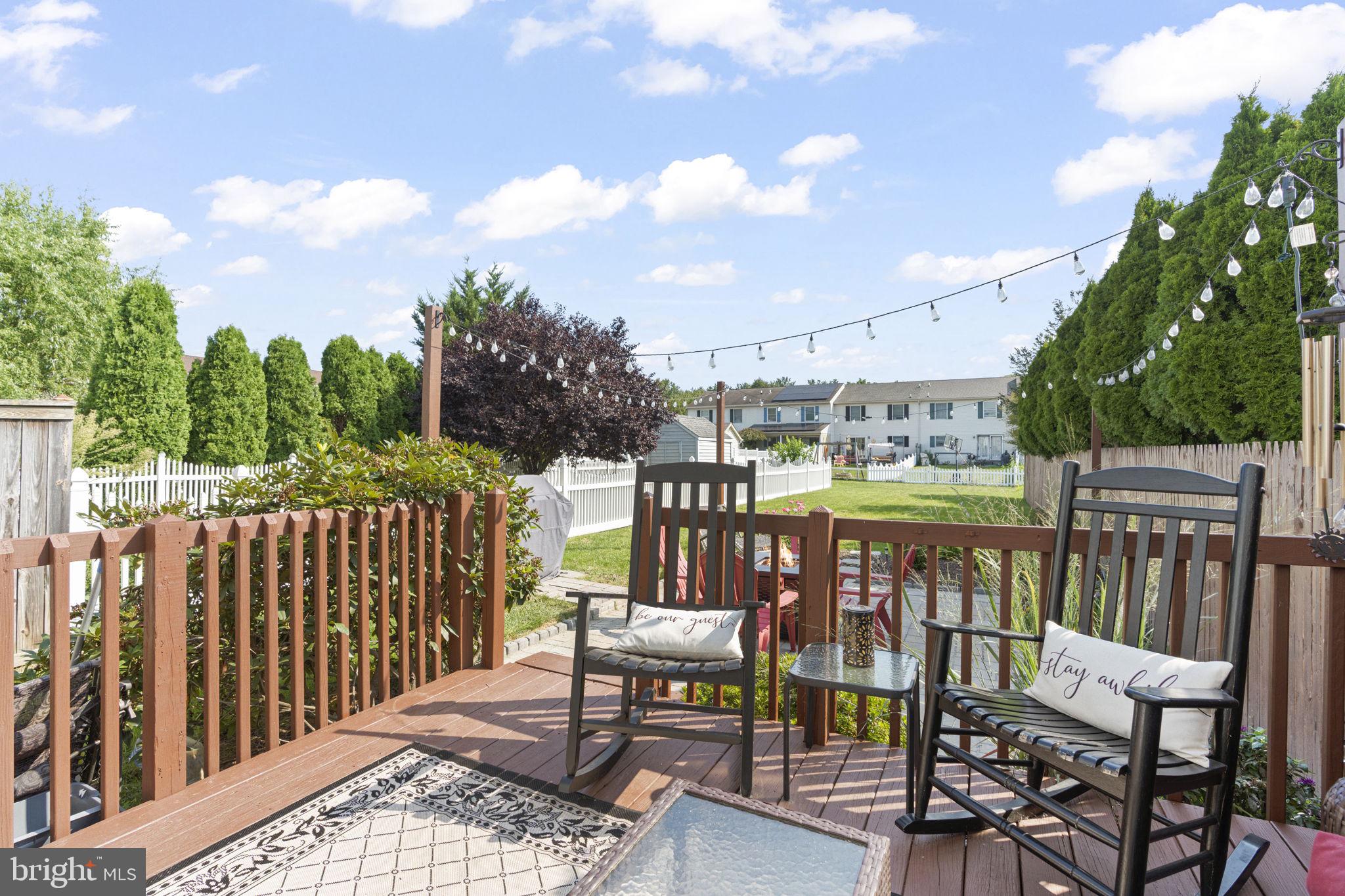 HICKORY HILLS - Residential