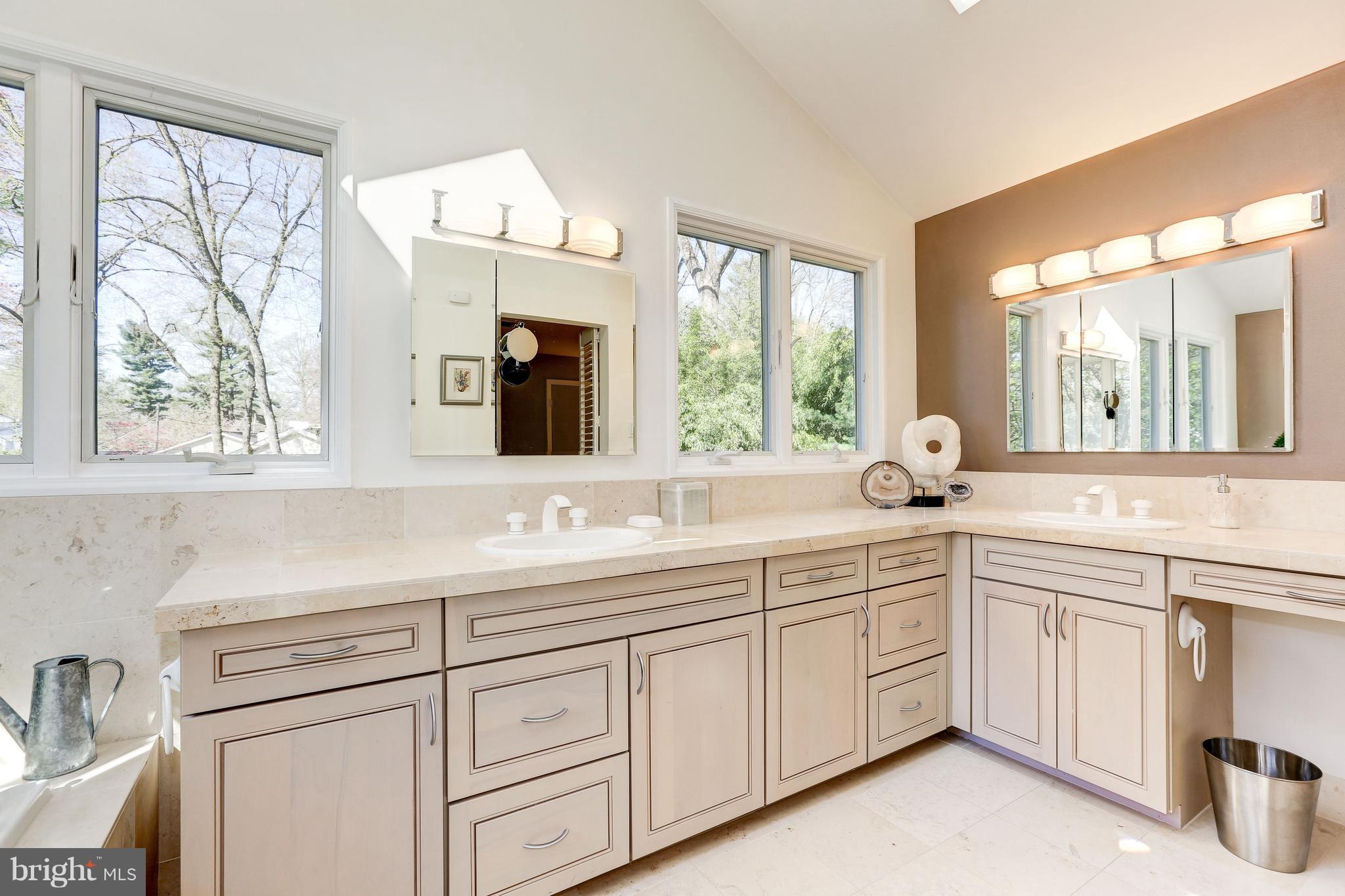 CHARRED OAK ESTATES - Residential