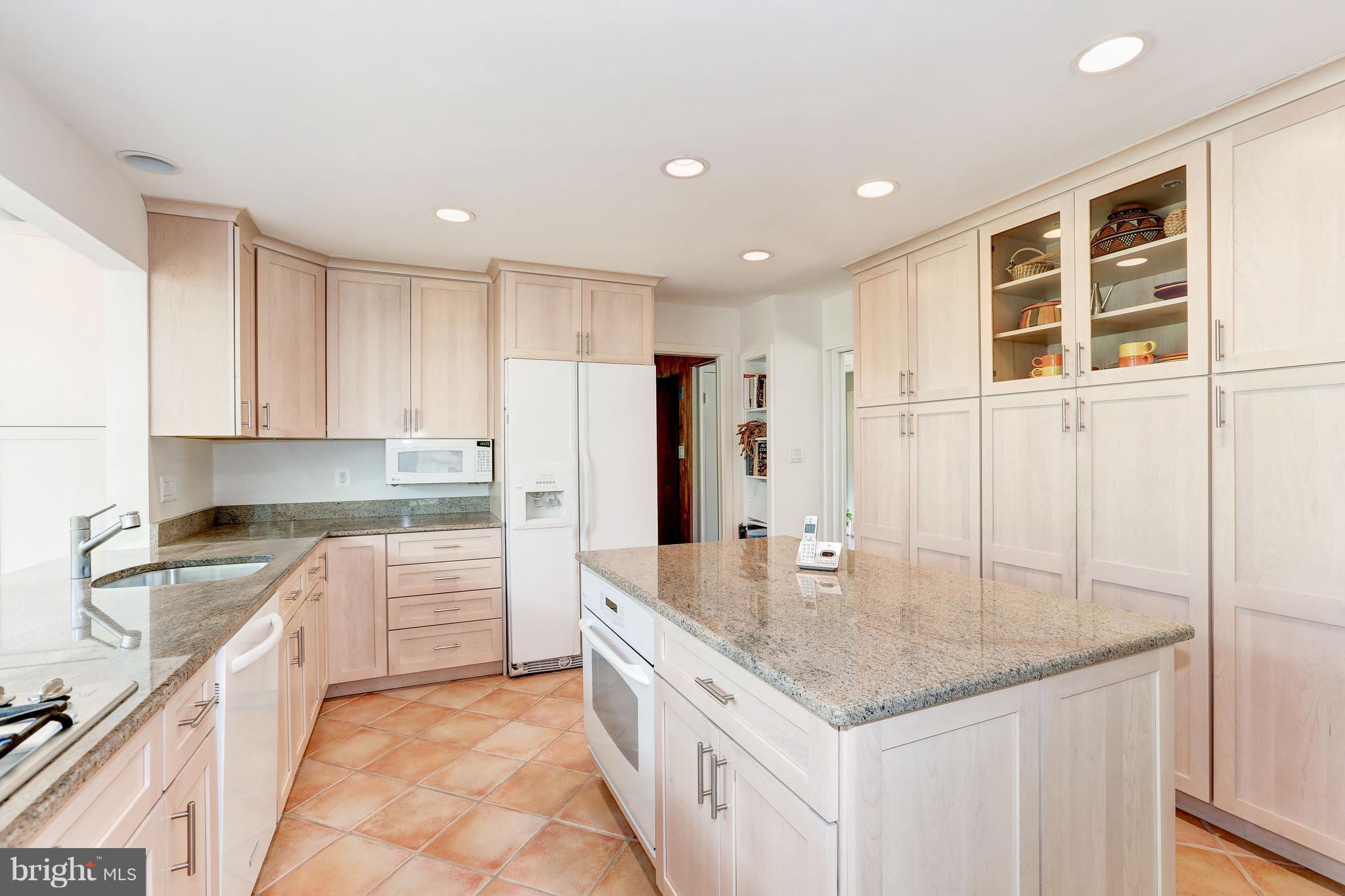 CHARRED OAK ESTATES - Residential