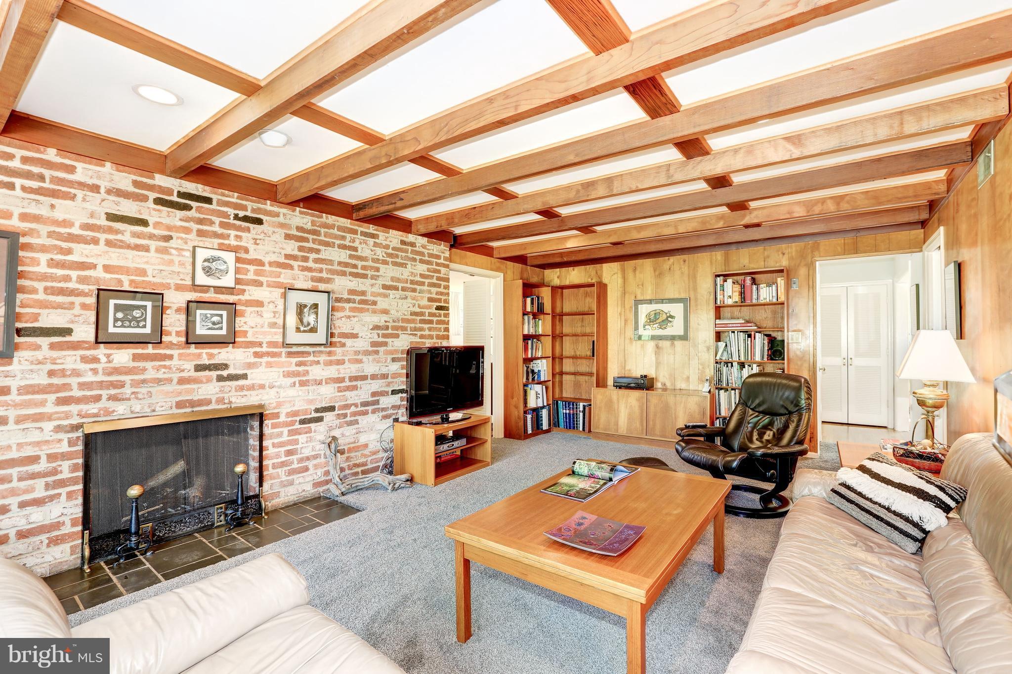 CHARRED OAK ESTATES - Residential