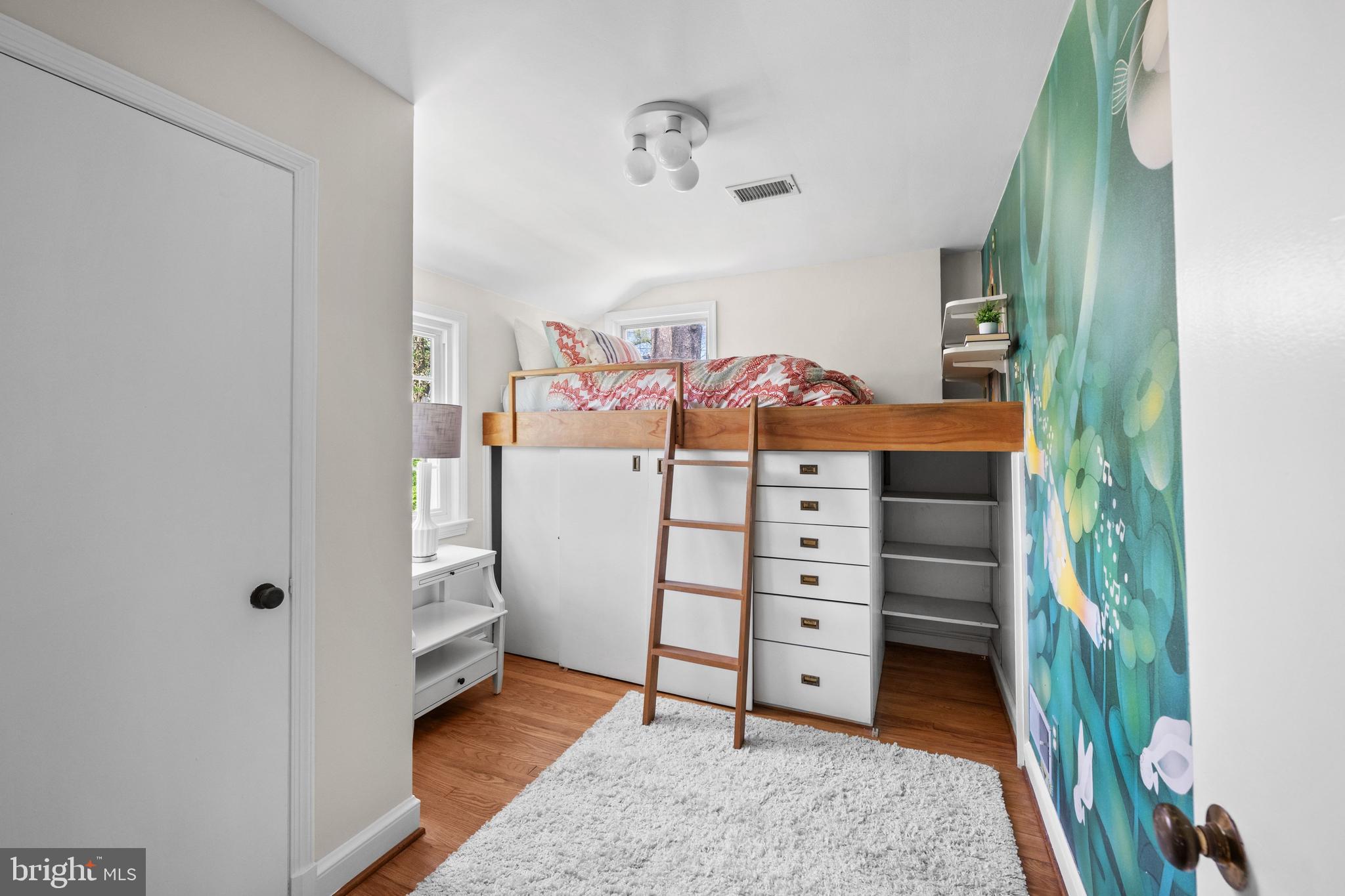 RIDGEWOOD VILLAGE - Residential