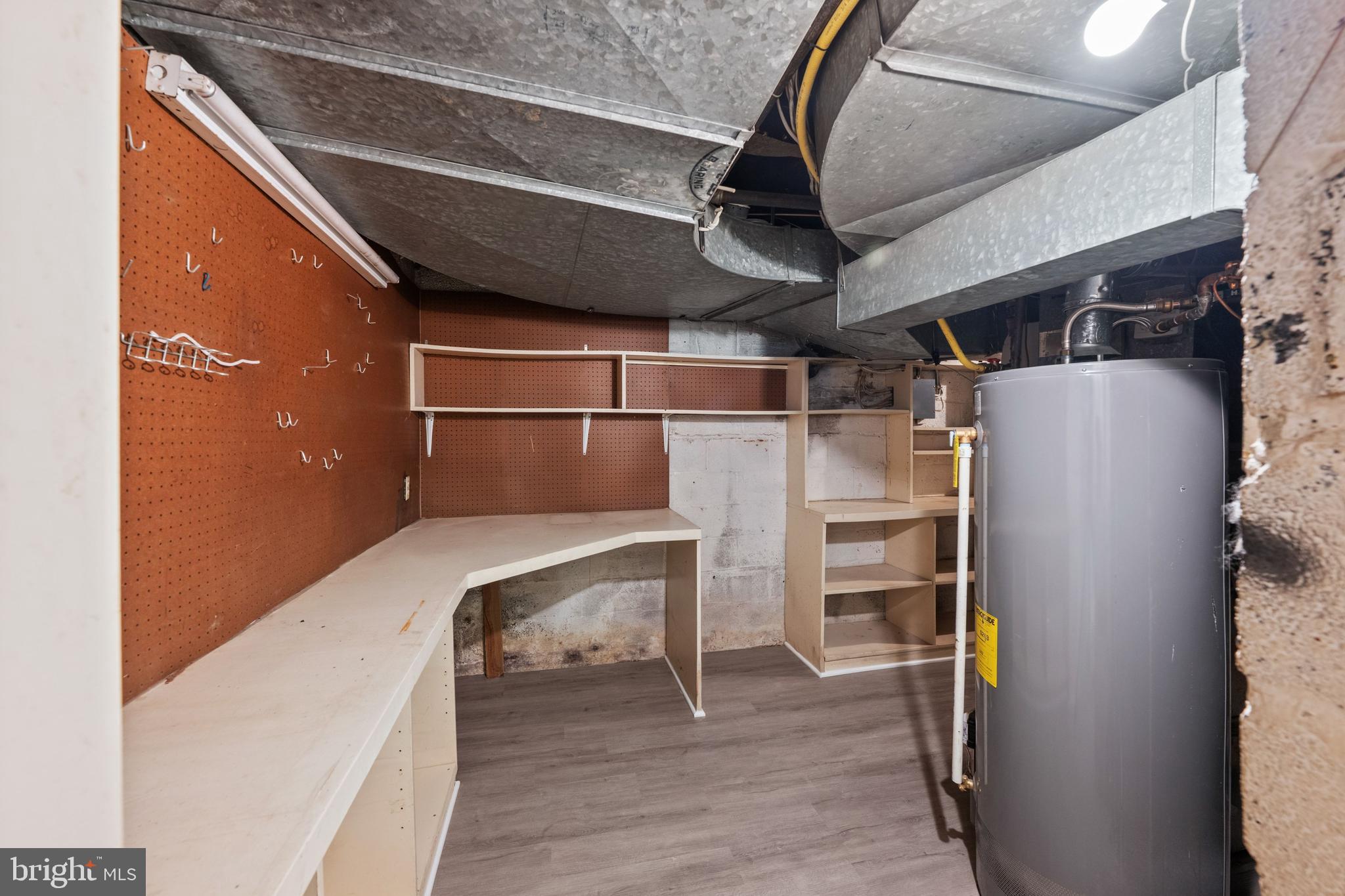 RIDGEWOOD VILLAGE - Residential