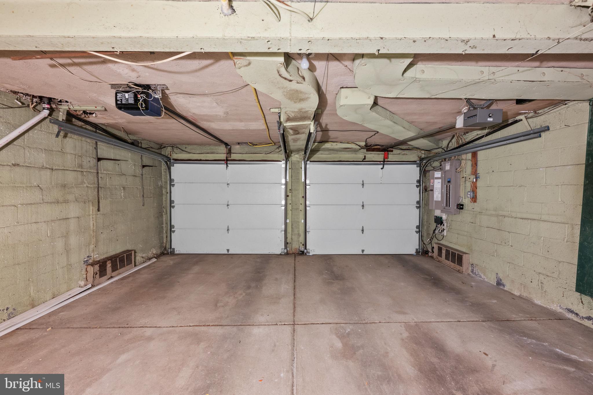 RIDGEWOOD VILLAGE - Residential