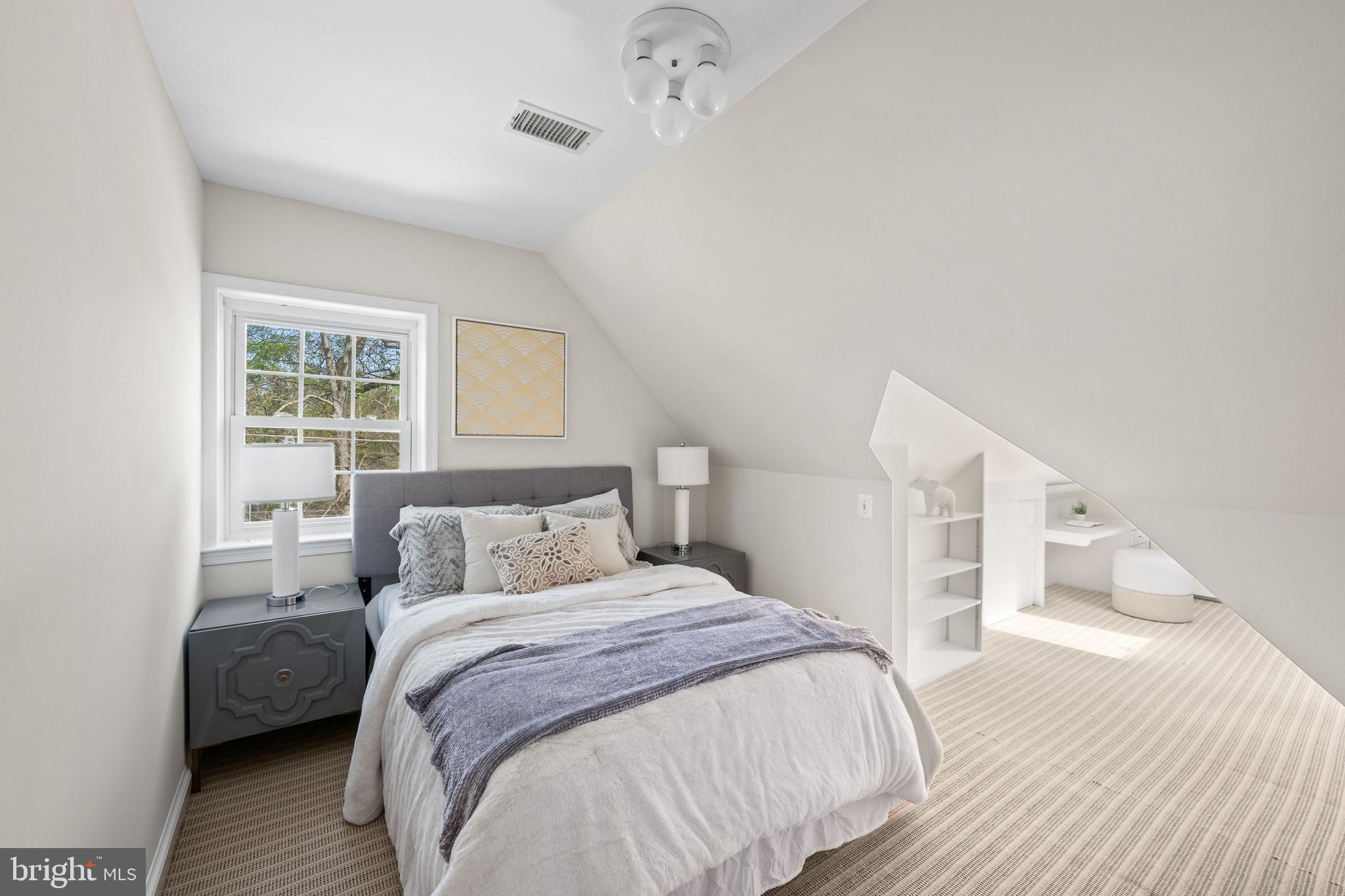 RIDGEWOOD VILLAGE - Residential