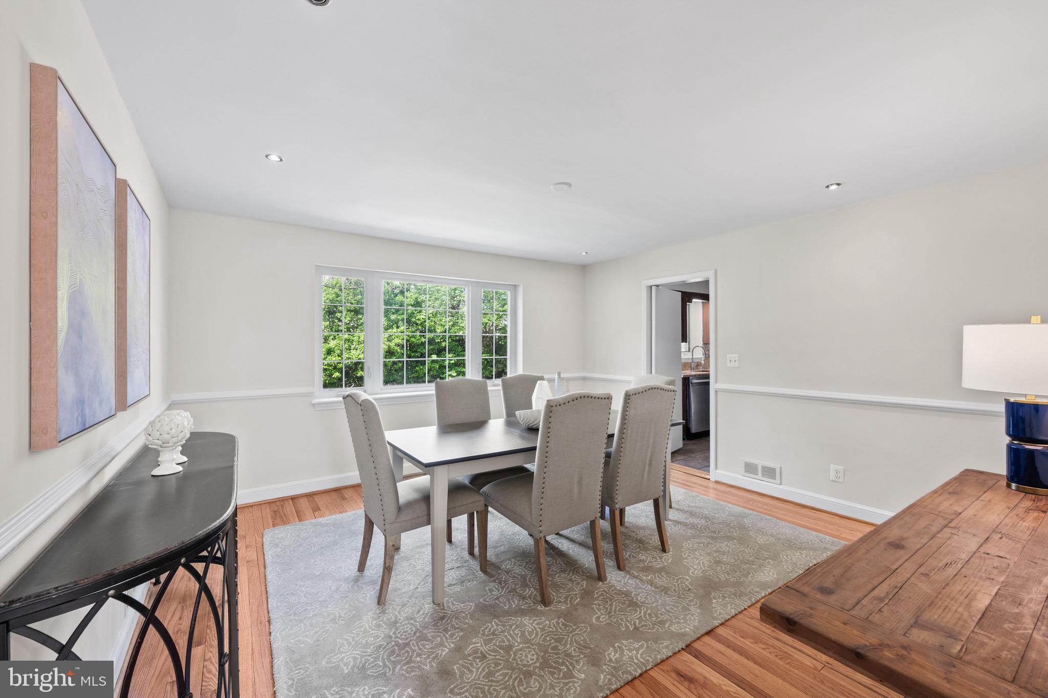 RIDGEWOOD VILLAGE - Residential