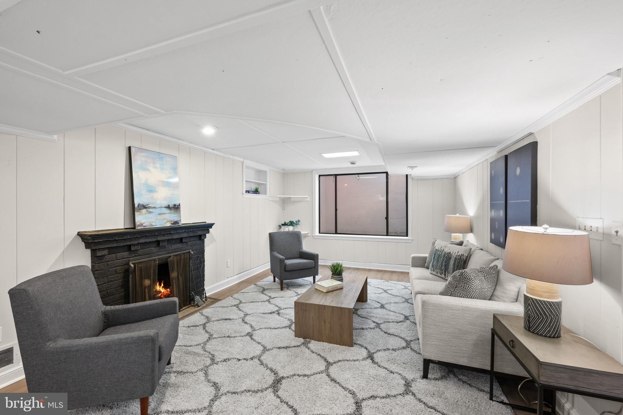 RIDGEWOOD VILLAGE - Residential