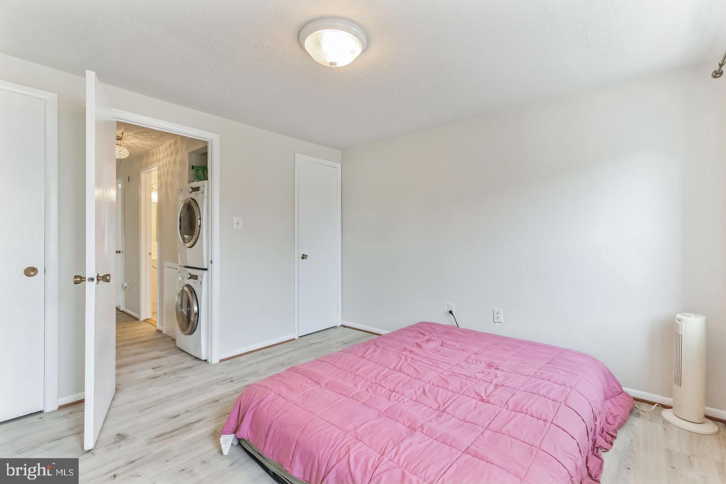 BROOKLEIGH - Residential Lease