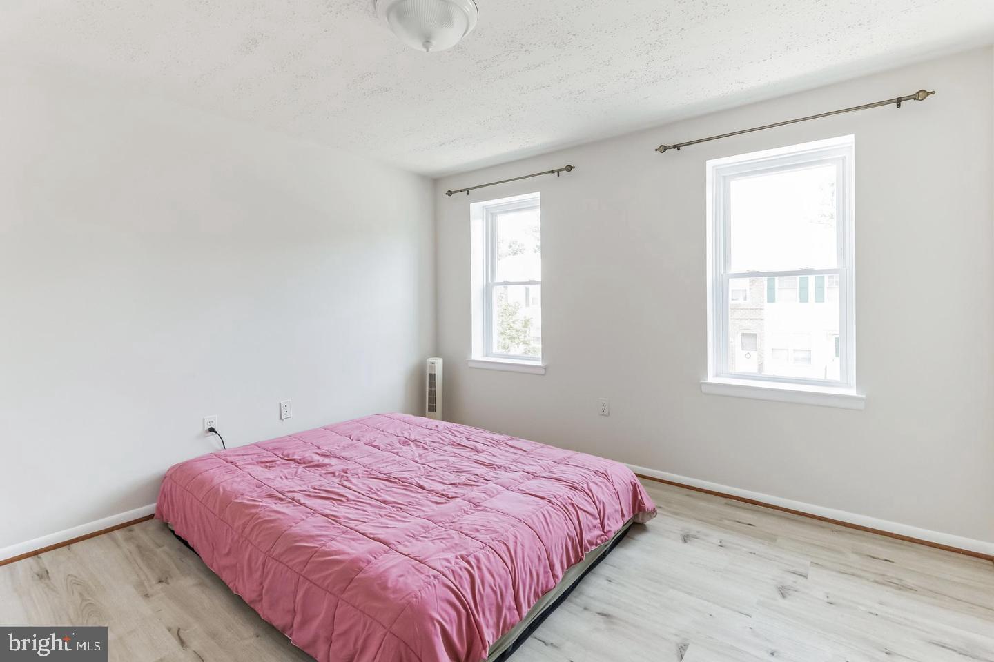 BROOKLEIGH - Residential Lease