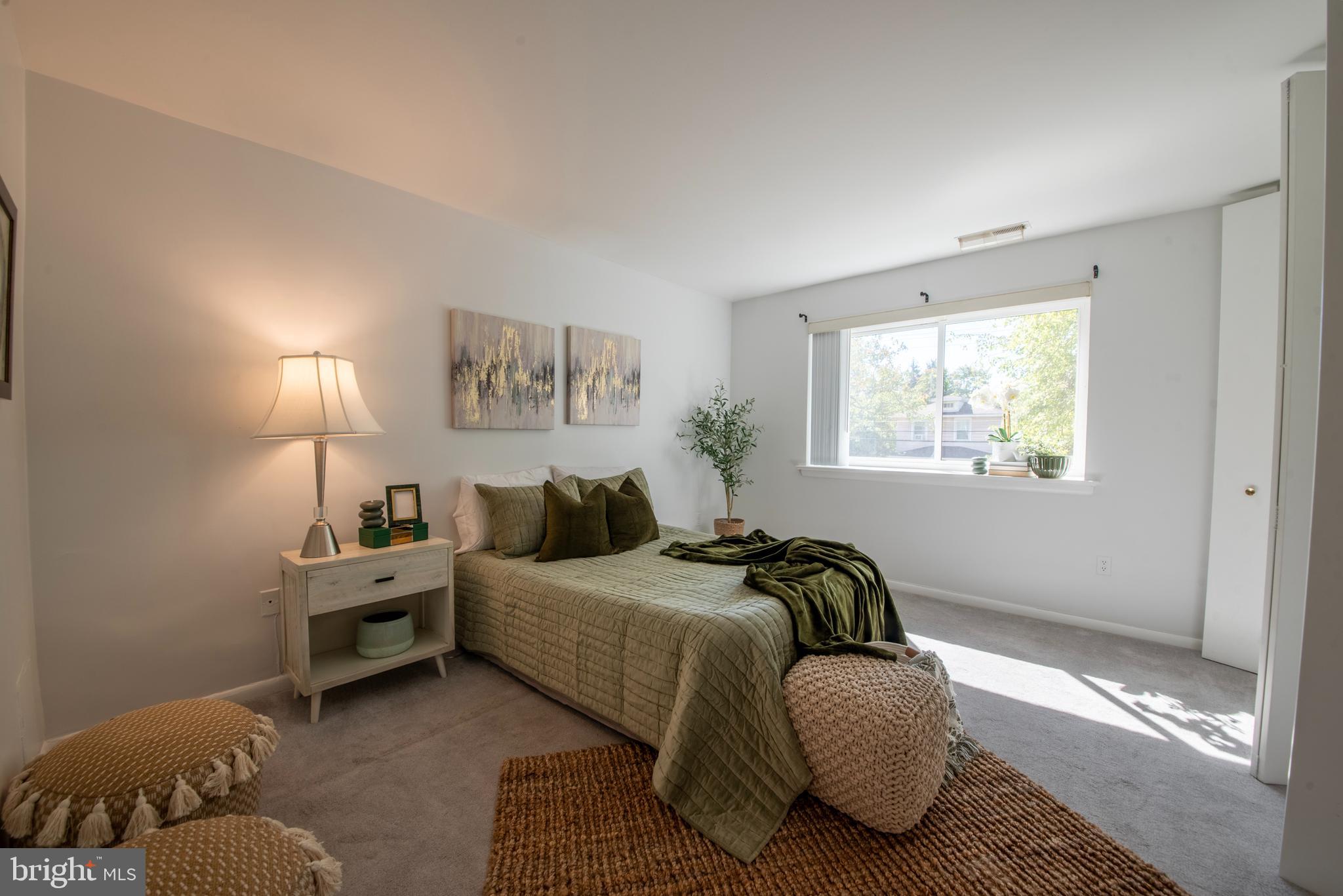 PIKESVILLE - Residential