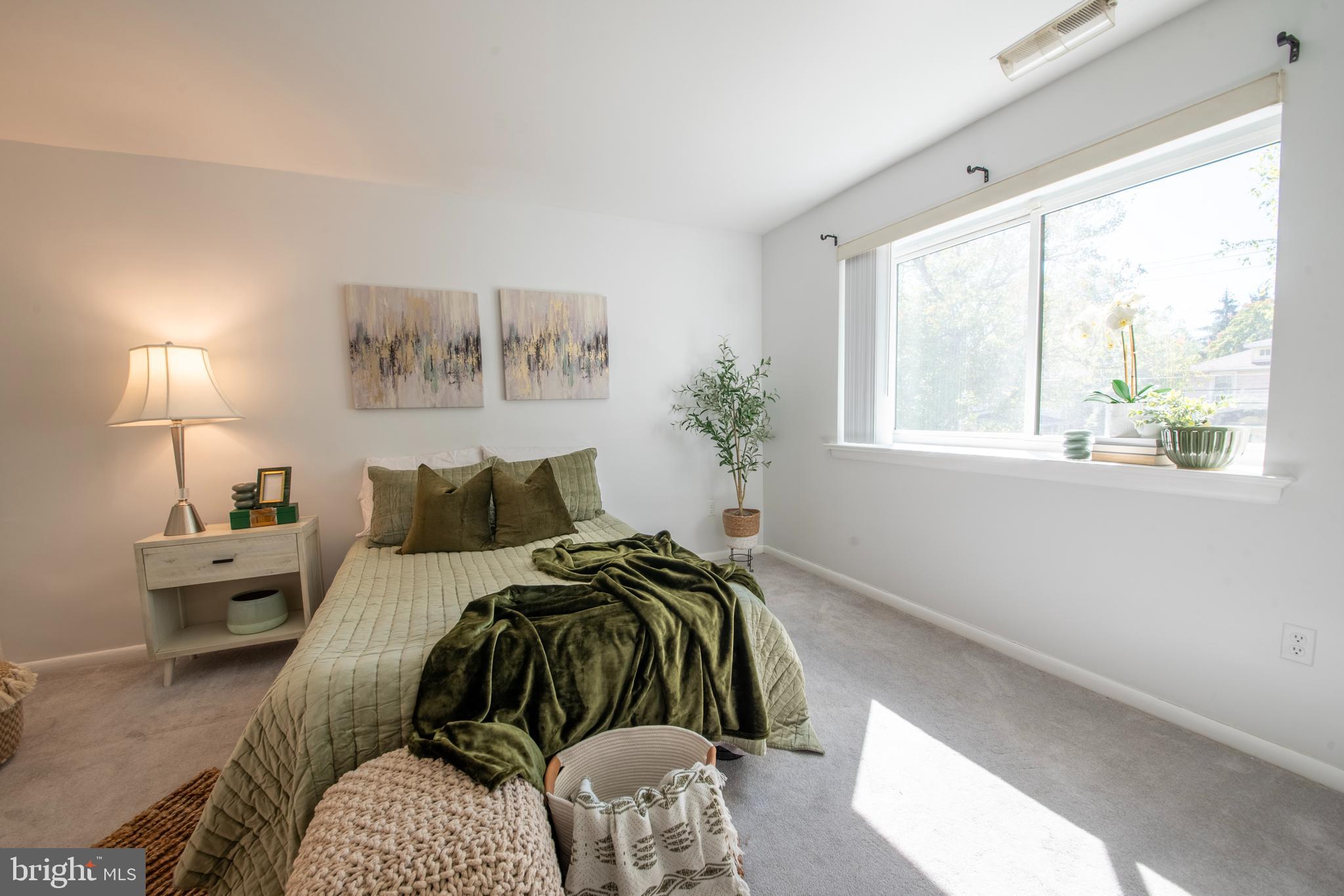 PIKESVILLE - Residential