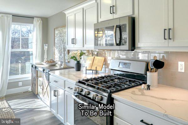 HICKORY POINTE - Residential