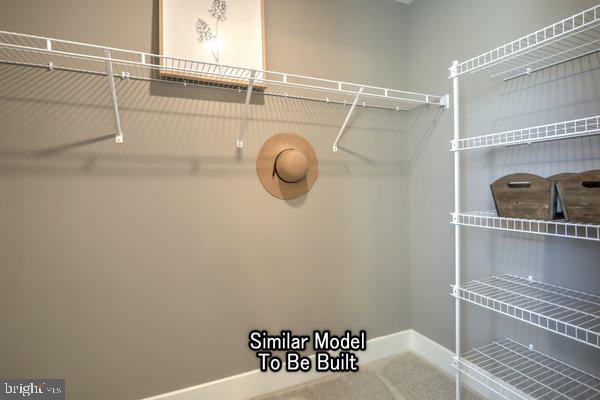 HICKORY POINTE - Residential