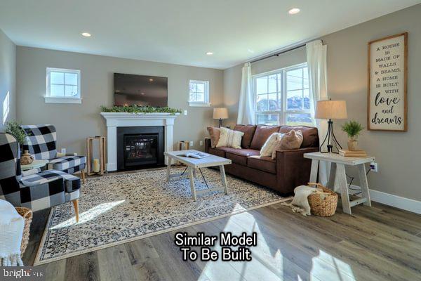 HICKORY POINTE - Residential