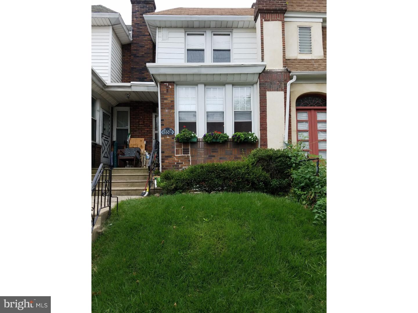 LAWNDALE - Residential