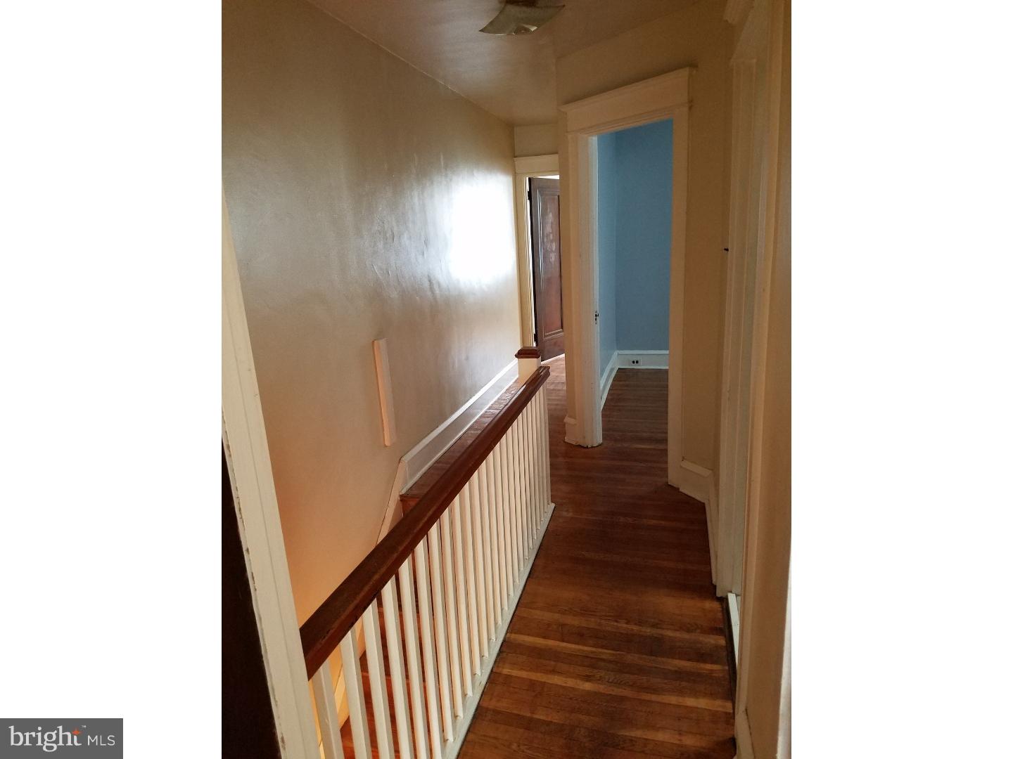 LAWNDALE - Residential
