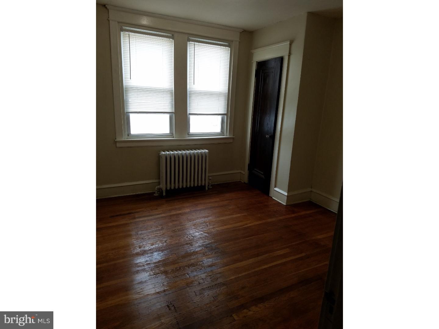 LAWNDALE - Residential