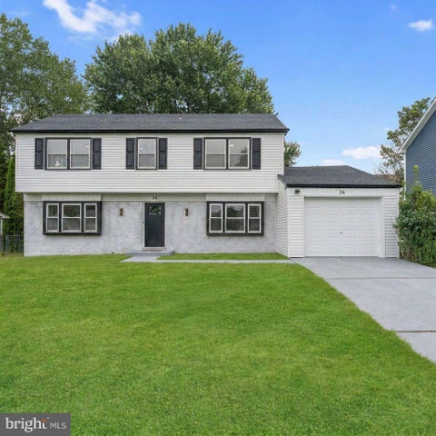 Homes For Sale - 34 Mayfair Circle<br/> WILLINGBORO, NJ 08046