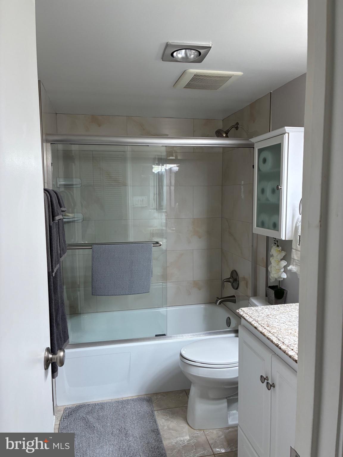 REGENCY AT MCLEAN - Residential