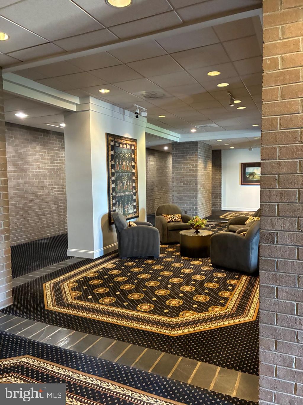 Photo of 1800 Old Meadow Road #101, MCLEAN, VA 22102 (MLS # VAFX2307952)