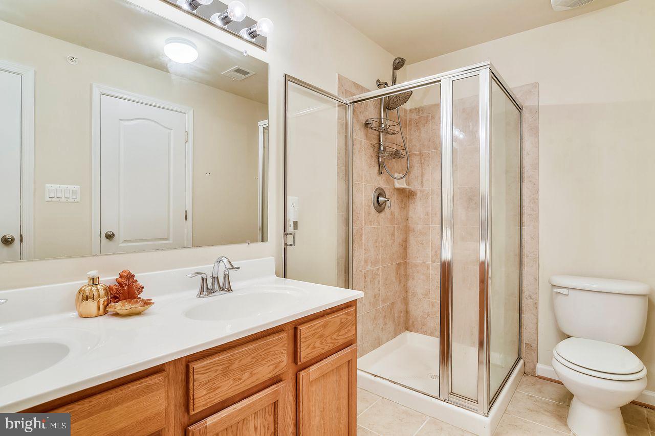 CHATSWORTH VILLAGE CONDO - Residential