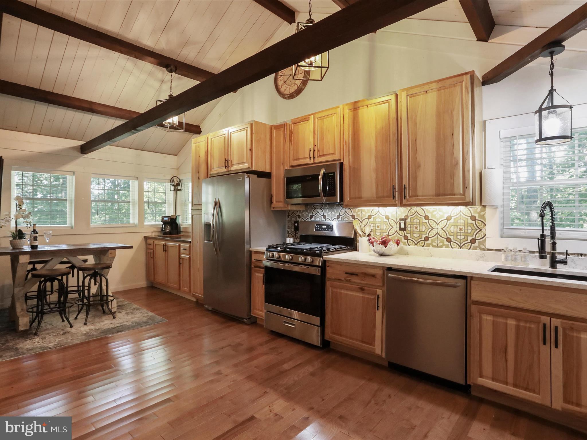 SHANNONDALE - Residential