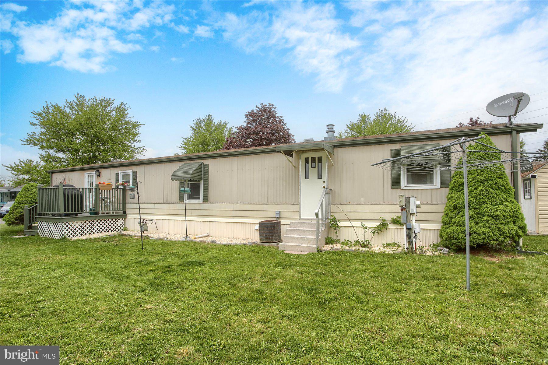 COUNTRY MANOR FARMS - Residential