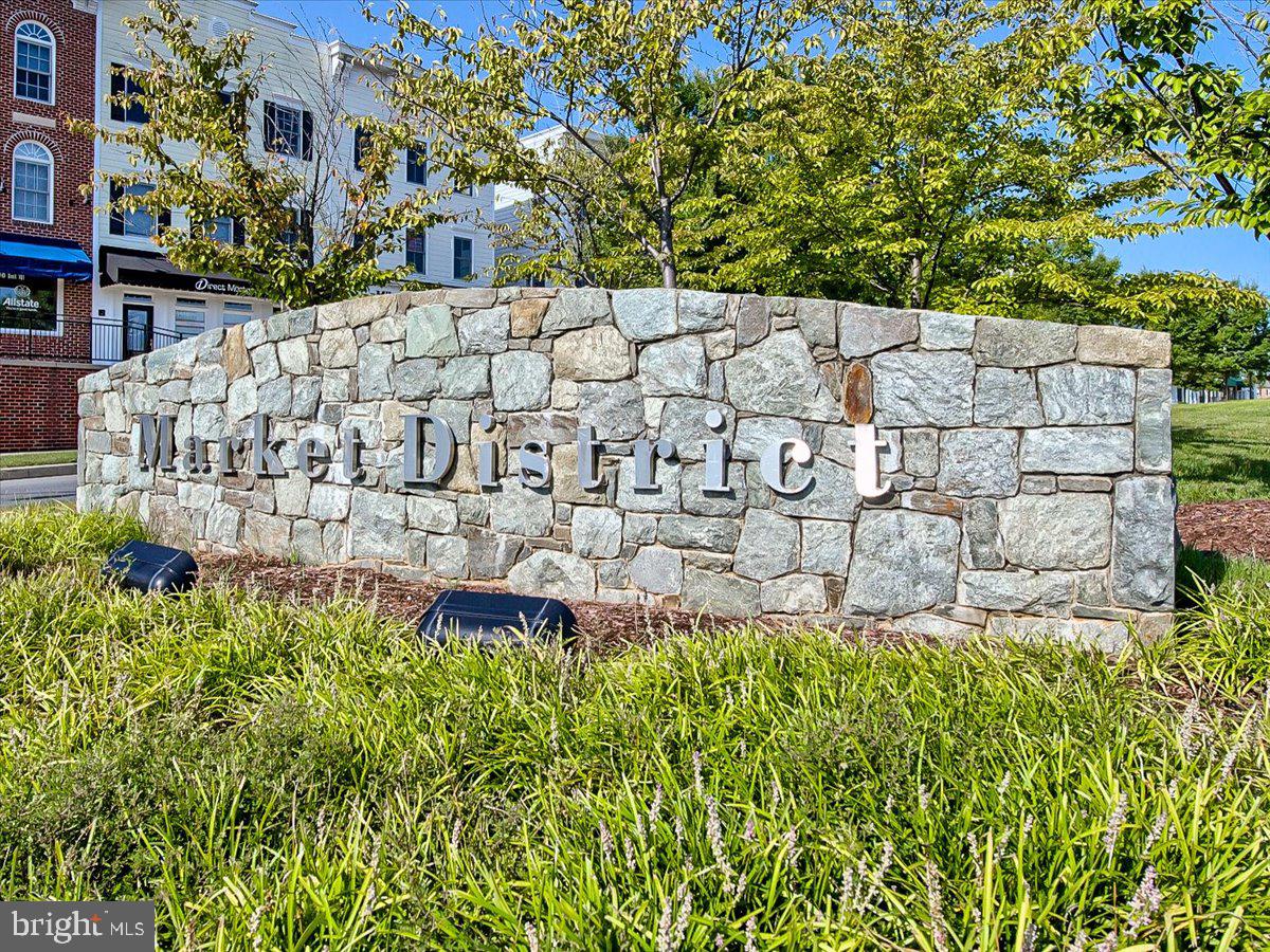 VILLAGES OF URBANA - Residential