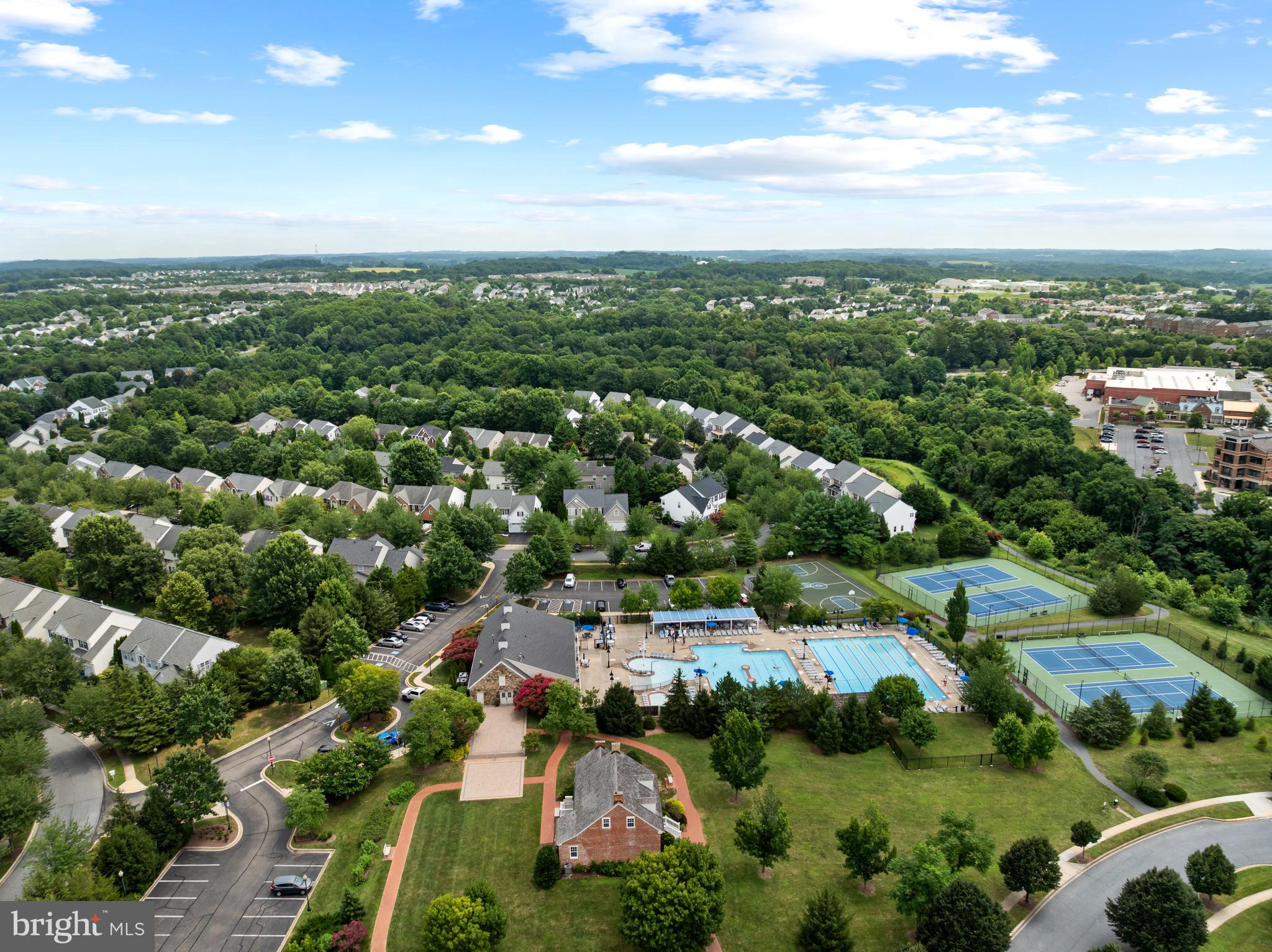 VILLAGES OF URBANA - Residential