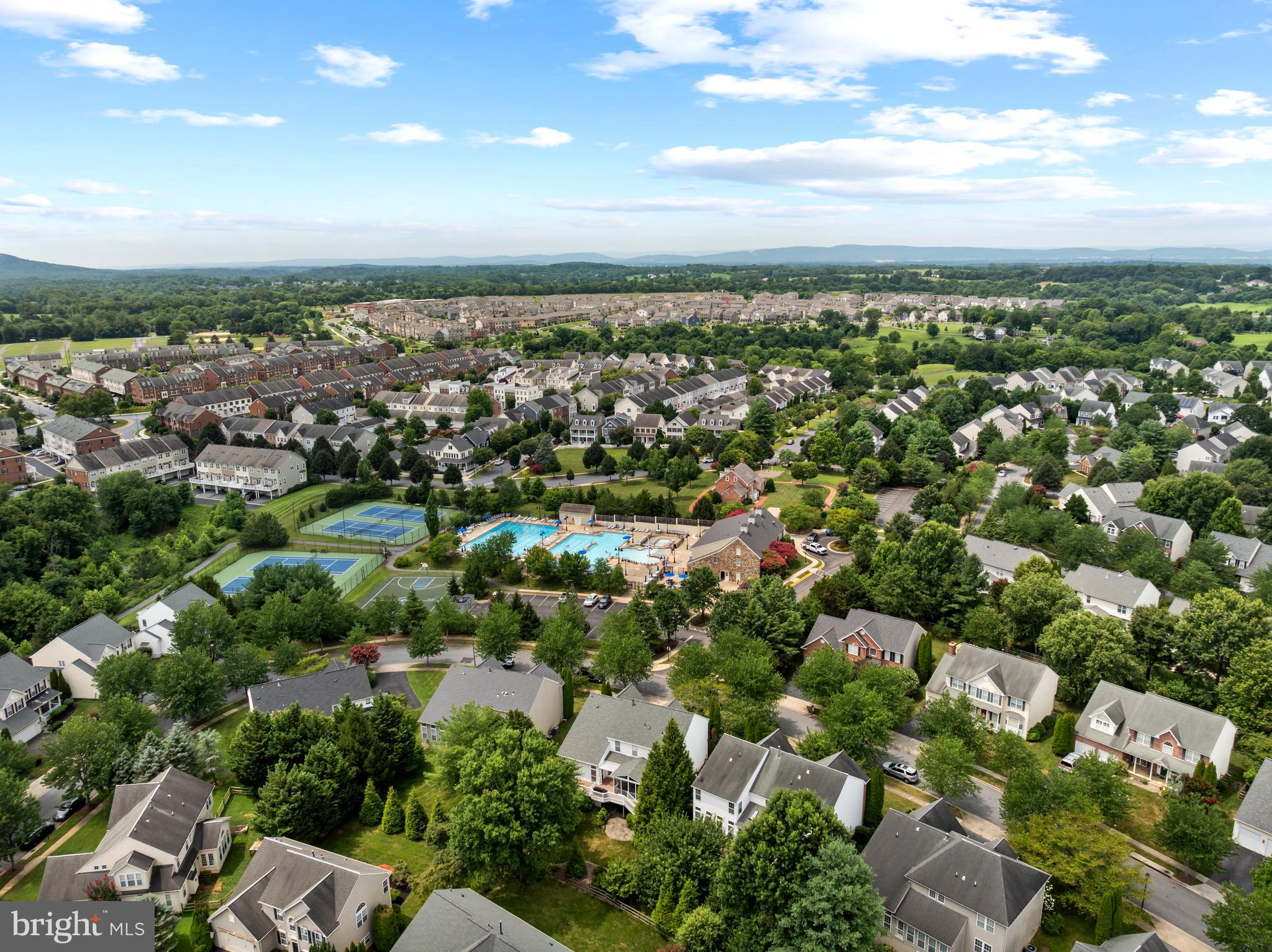 VILLAGES OF URBANA - Residential