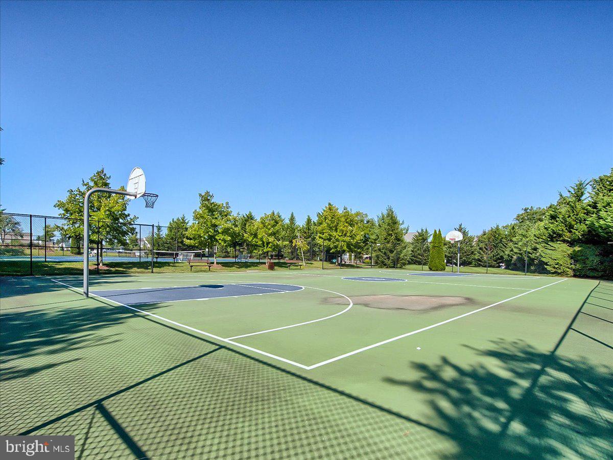 VILLAGES OF URBANA - Residential