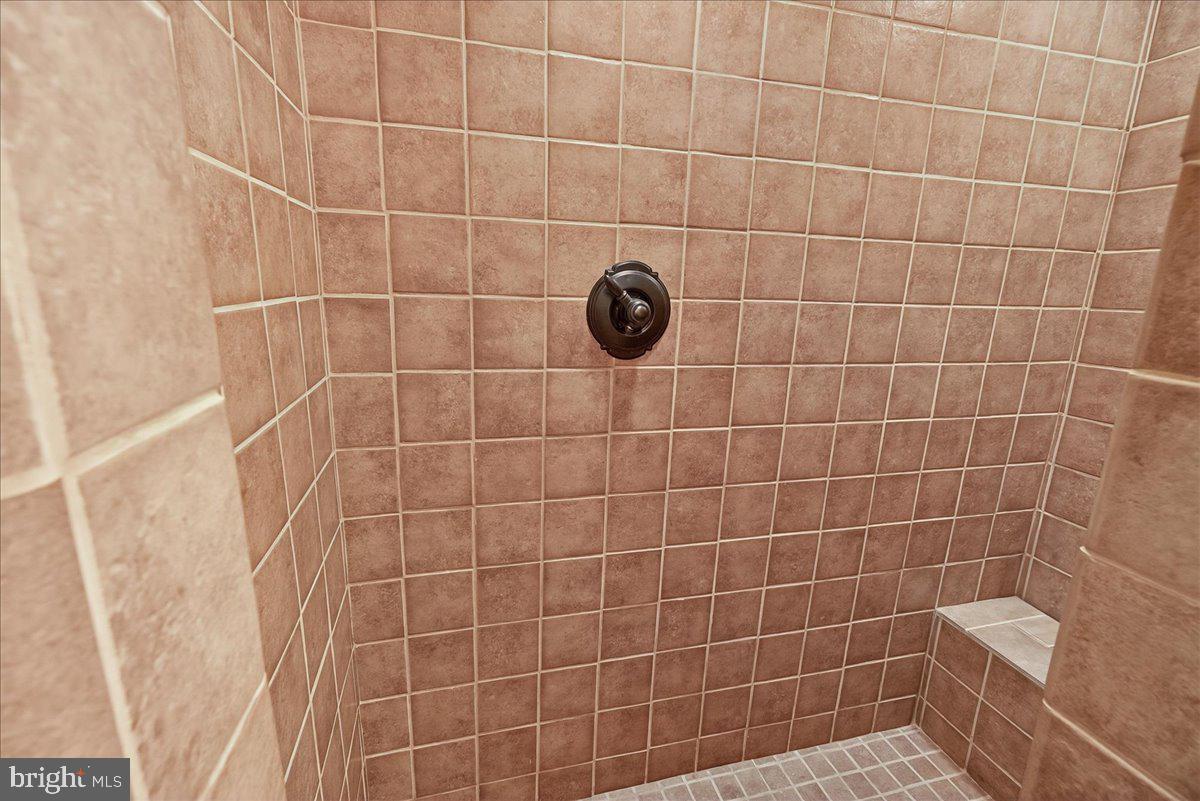 VILLAGES OF URBANA - Residential