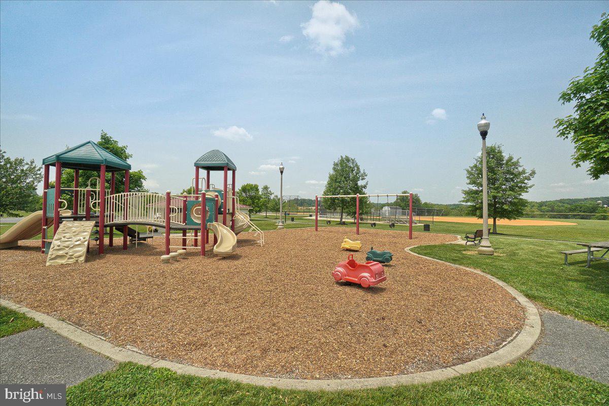 VILLAGES OF URBANA - Residential