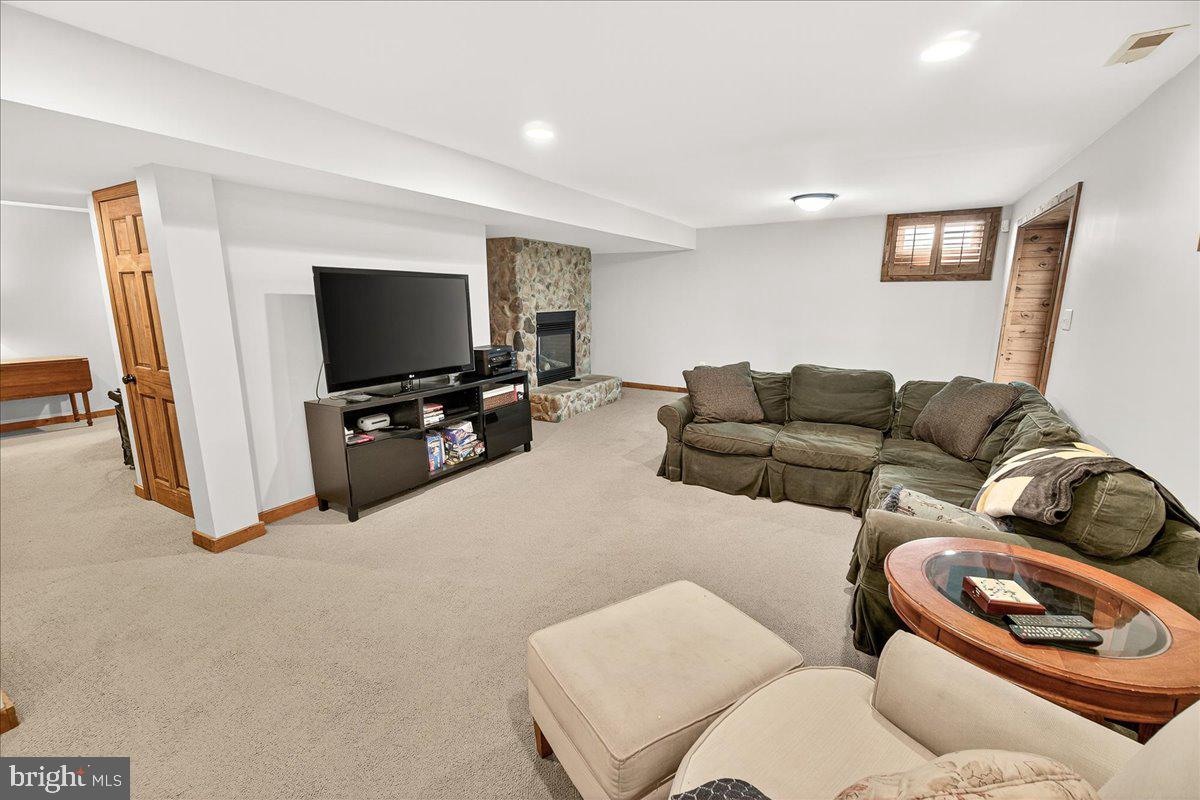 VILLAGES OF URBANA - Residential