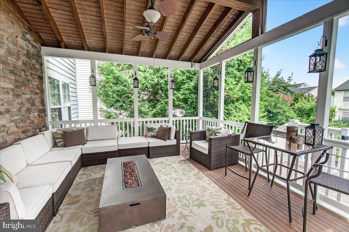 VILLAGES OF URBANA - Residential