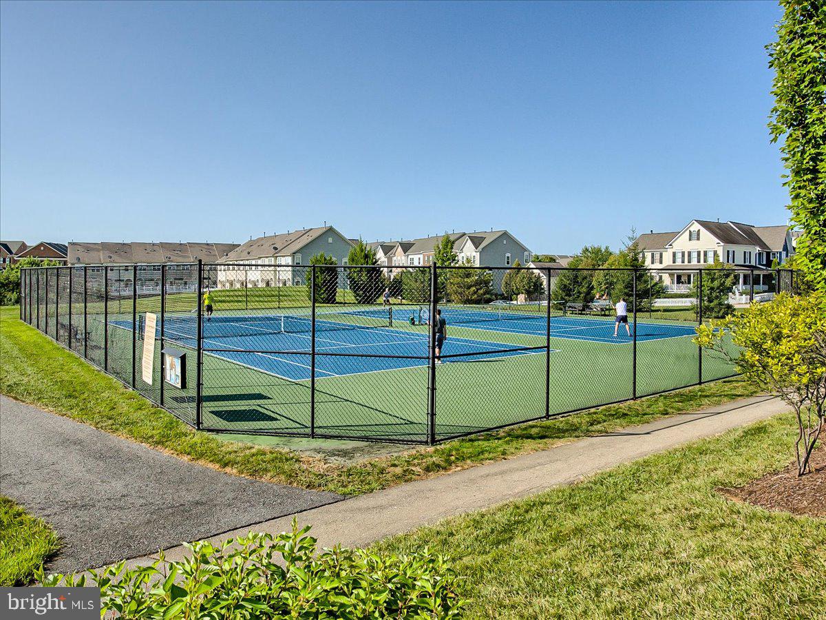 VILLAGES OF URBANA - Residential