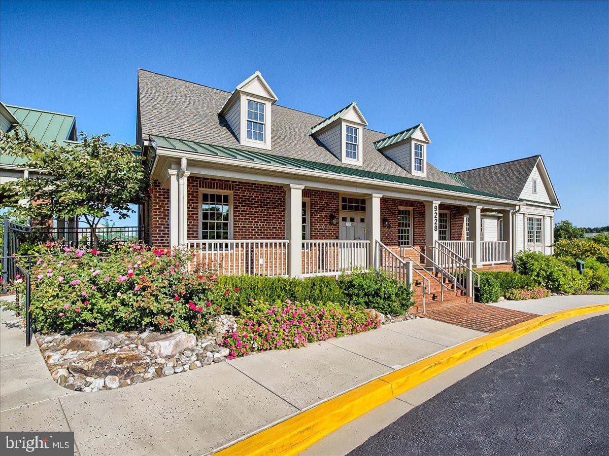 VILLAGES OF URBANA - Residential