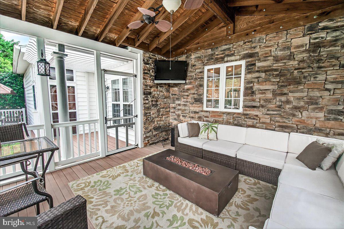 VILLAGES OF URBANA - Residential