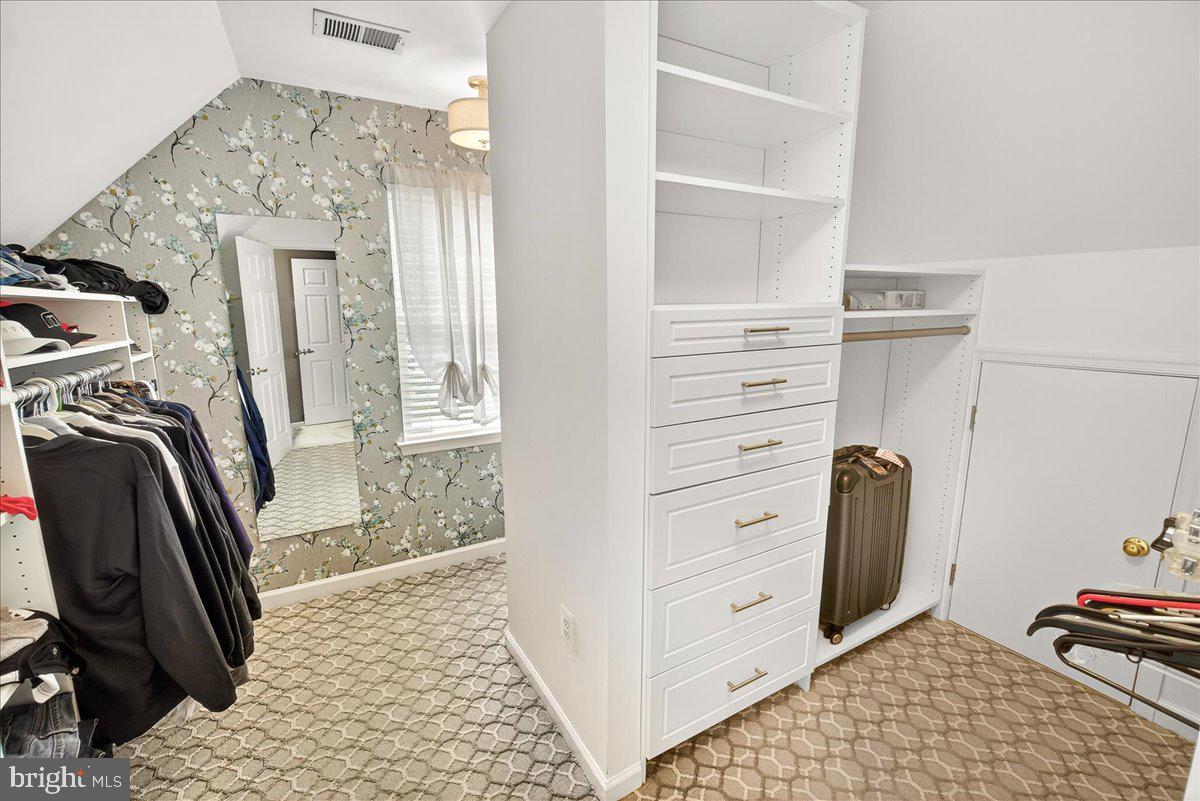 VILLAGES OF URBANA - Residential